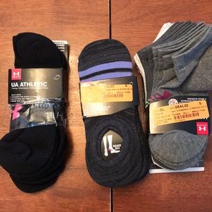Under Armour women mix sock 17 pair